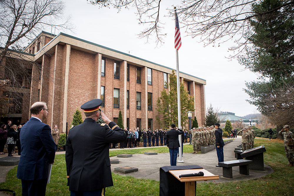 veterans-day-04-54a0061.jpg